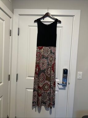 Sleeveless Black & Patterned Maxi Dress